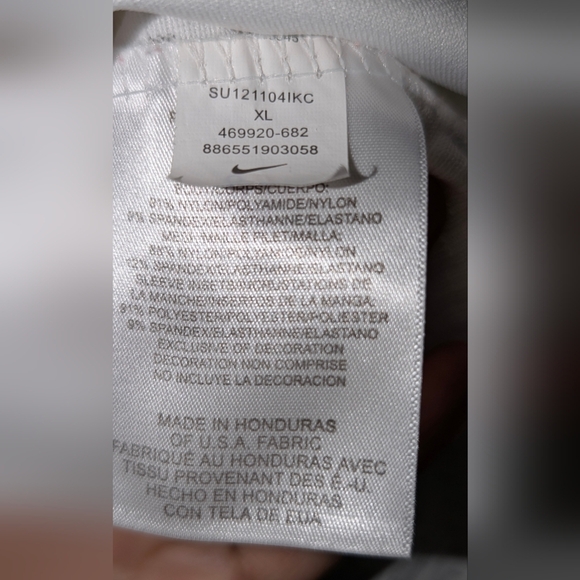 Nike Eli Manning Jersey Sz XL Big Kids May Fit Adult S Or M - Picture 5 of 5